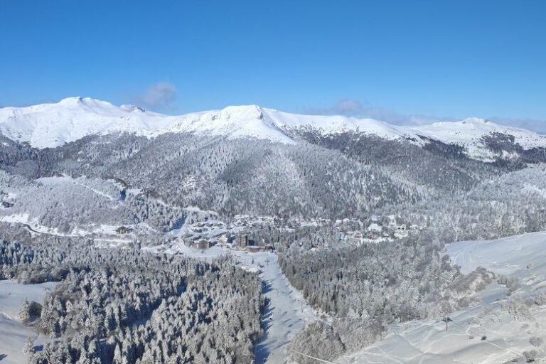 Webcam Le Lioran : pistes, Prat de Bouc et météo en direct webcam le lioran
